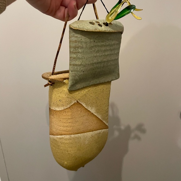 Set of hanging ceramic flower holder (or other display/mail) - Picture 11 of 12